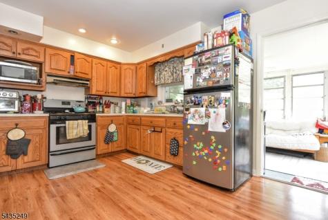 51 Charles Street Dumont NJ 07628
