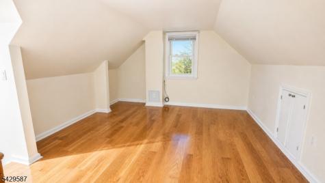 107 Madison Avenue Dunellen NJ 08812