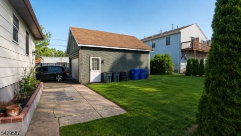 107 Madison Avenue Dunellen NJ 08812