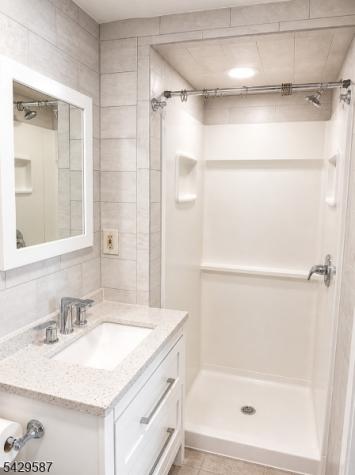 107 Madison Avenue Dunellen NJ 08812