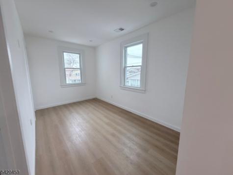 662 Selfmaster Parkway Union NJ 07083