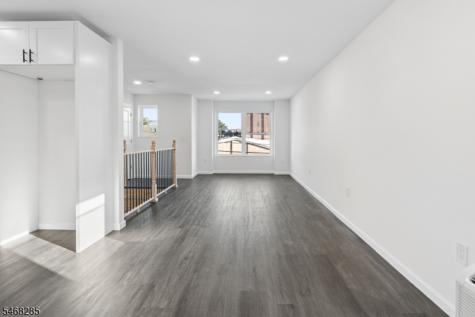 346 11TH Avenue Paterson NJ 07514