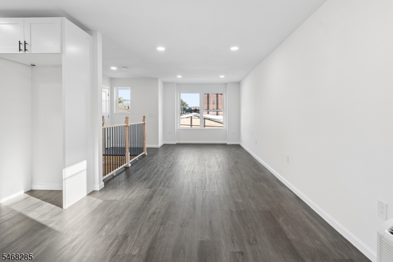 346 11TH Avenue Paterson NJ 07514
