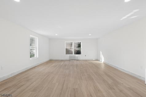 346 11TH Avenue Paterson NJ 07514