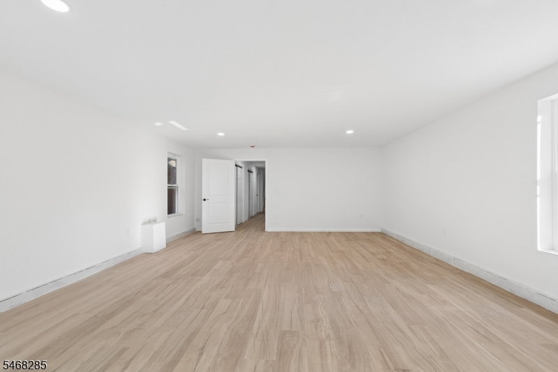 346 11TH Avenue Paterson NJ 07514