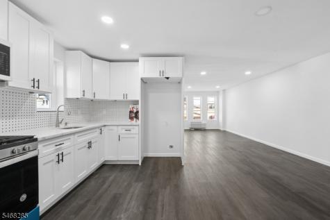 346 11TH Avenue Paterson NJ 07514