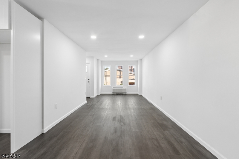 346 11TH Avenue Paterson NJ 07514