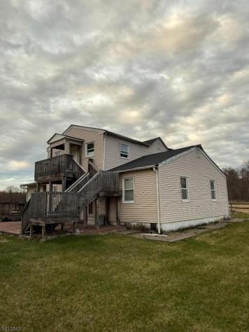 73 Featherbed Lane Raritan NJ 08822