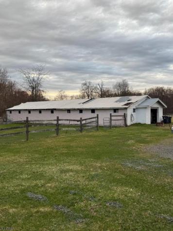 73 Featherbed Lane Raritan NJ 08822