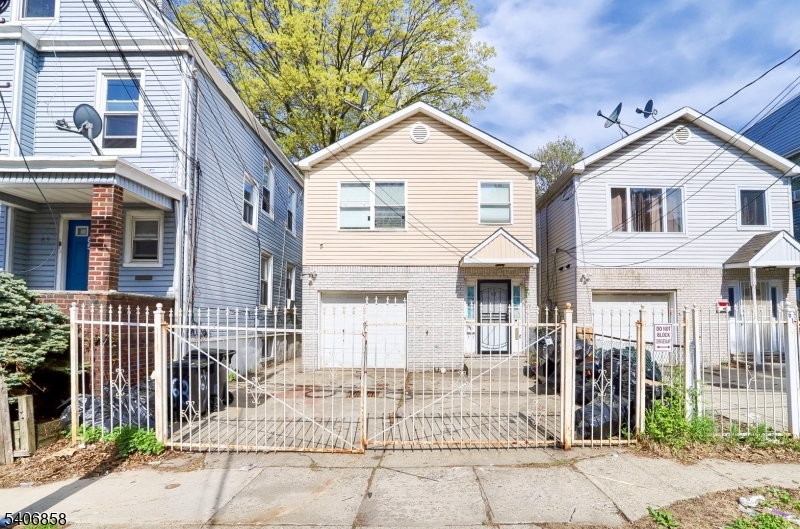 63 Hobson Street Newark NJ 07112