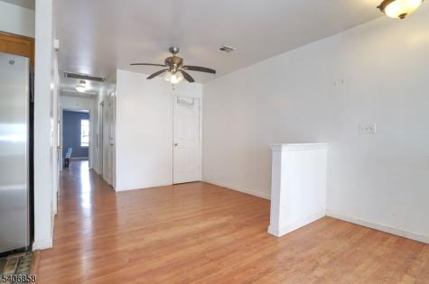 63 Hobson Street Newark NJ 07112