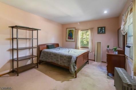 27 Grant Street Montclair NJ 07042