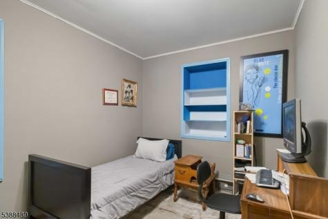 27 Grant Street Montclair NJ 07042