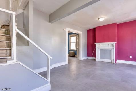 144 Steuben Street East Orange NJ 07018