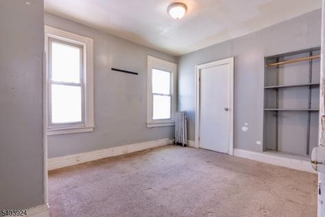 144 Steuben Street East Orange NJ 07018