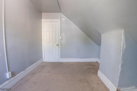 144 Steuben Street East Orange NJ 07018