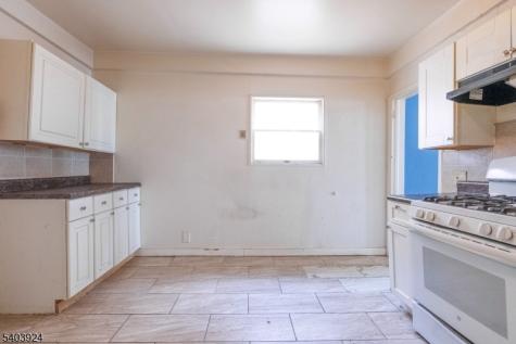 144 Steuben Street East Orange NJ 07018