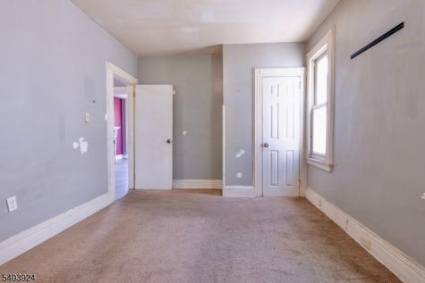 144 Steuben Street East Orange NJ 07018