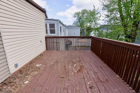 144 Steuben Street East Orange NJ 07018