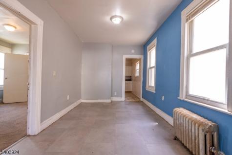 144 Steuben Street East Orange NJ 07018