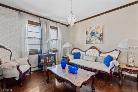 65 Miller Avenue Elmwood Park NJ 07407