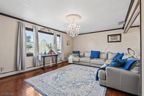 65 Miller Avenue Elmwood Park NJ 07407