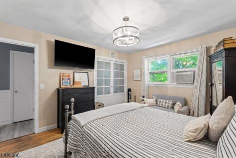 65 Miller Avenue Elmwood Park NJ 07407