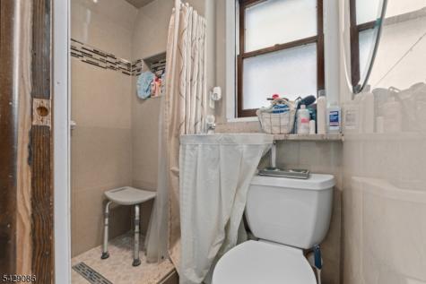 65 Miller Avenue Elmwood Park NJ 07407