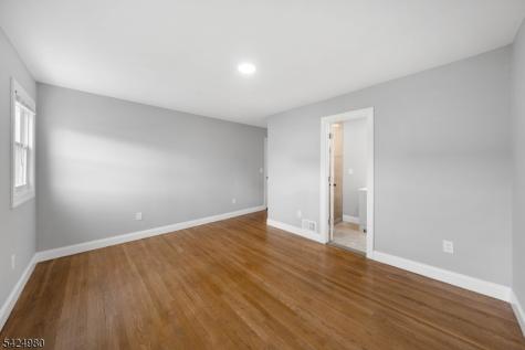 859 Dewey Street Union NJ 07083