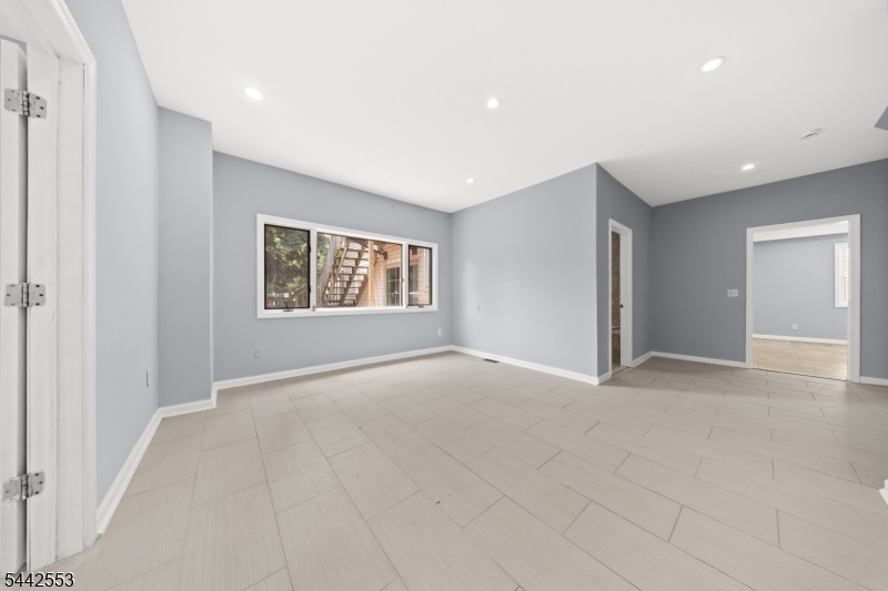 700 Park Avenue Elizabeth NJ 07208
