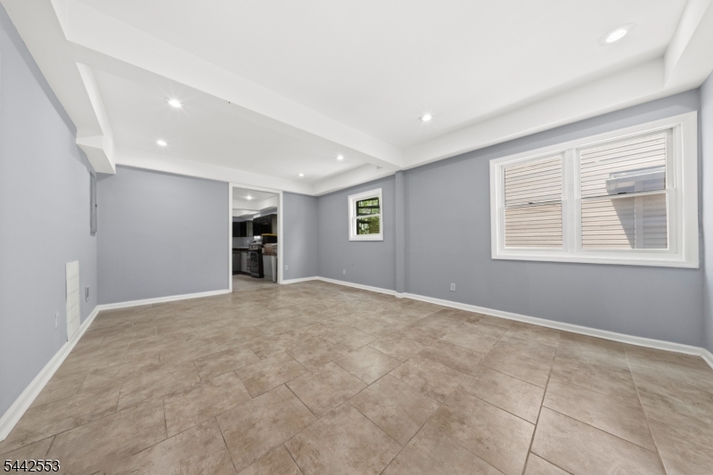 700 Park Avenue Elizabeth NJ 07208