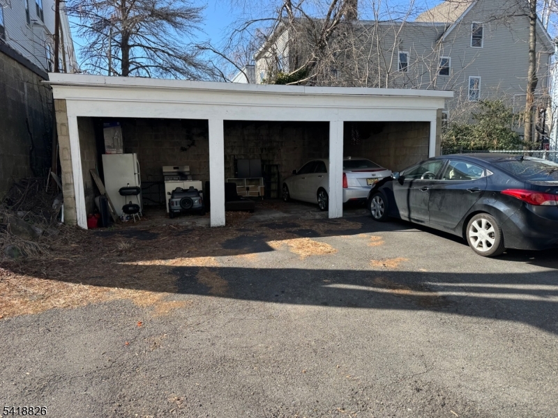 291 Vermont Avenue Irvington NJ 07111