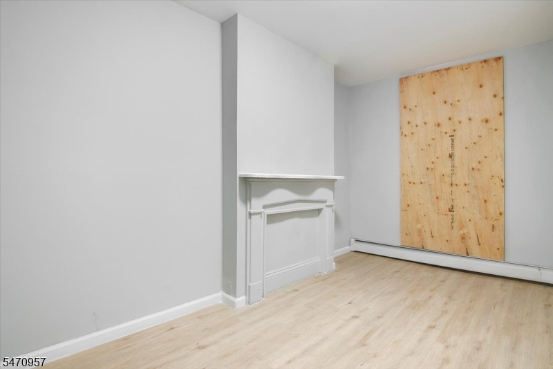 263 Carroll Street Paterson NJ 07501