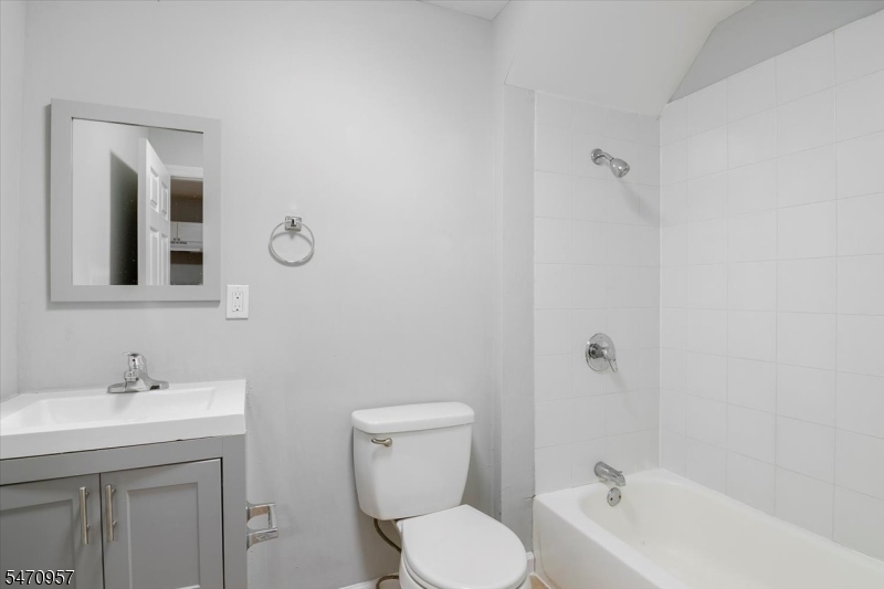 263 Carroll Street Paterson NJ 07501