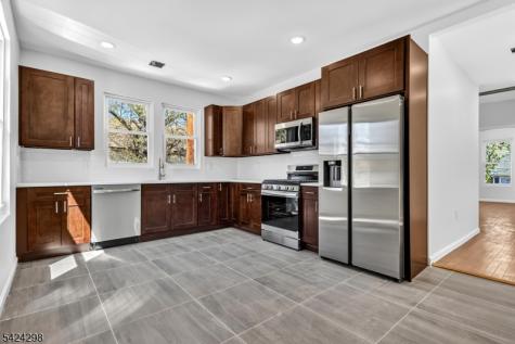 562 Tremont Avenue City Of Orange NJ 07050