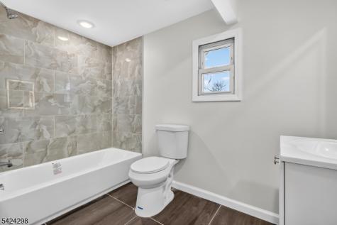 562 Tremont Avenue City Of Orange NJ 07050