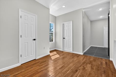 562 Tremont Avenue City Of Orange NJ 07050