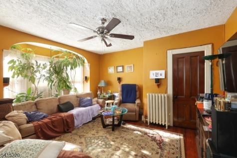 478 Walnut Street Elizabeth NJ 07201