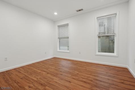 87 N 18th Street East Orange NJ 07017