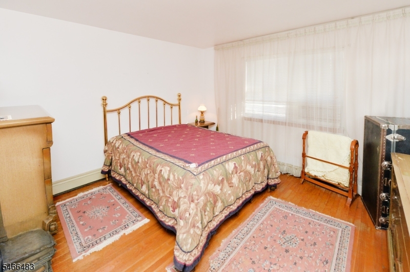 429 Edmund Avenue Paterson NJ 07502