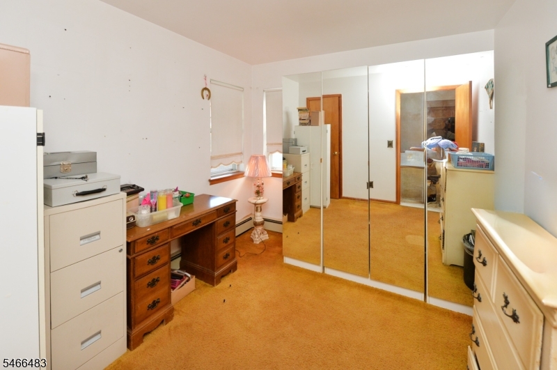 429 Edmund Avenue Paterson NJ 07502