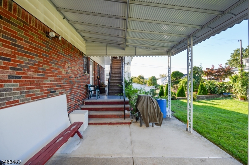 429 Edmund Avenue Paterson NJ 07502