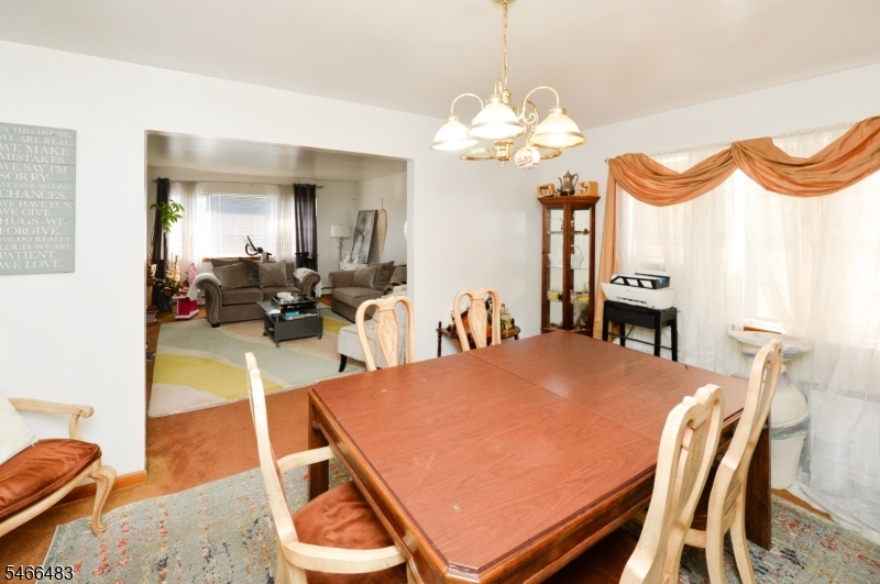 429 Edmund Avenue Paterson NJ 07502