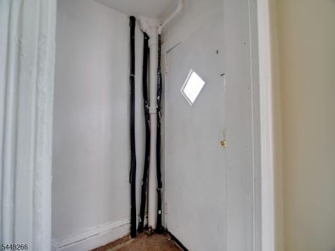 22 Kensington Place East Orange NJ 07017