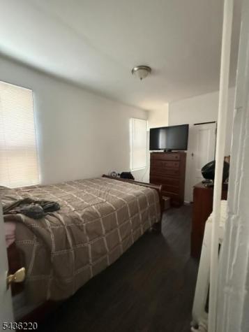 343 7TH Avenue W Newark NJ 07107
