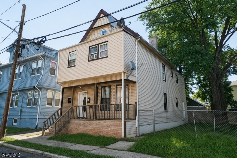 244 Leslie Street Newark NJ 07112