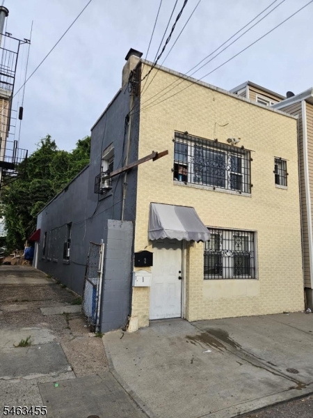 46 E Main Street Paterson NJ 07522