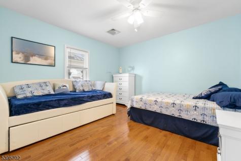 15 7TH Avenue Toms River Township NJ 08751