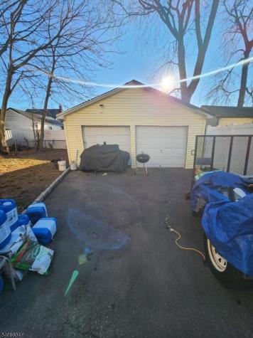 1310 E Henry Street Linden NJ 07036
