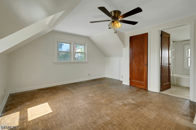 18 Plymouth Court Bloomfield NJ 07003